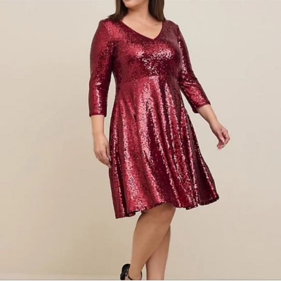 torrid Dresses & Skirts - Torrid burgundy sequin skater special occasion dress